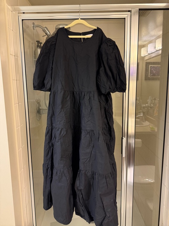 Aritzia Dresses & Skirts - Aritzia Little Moon Delphi Dress